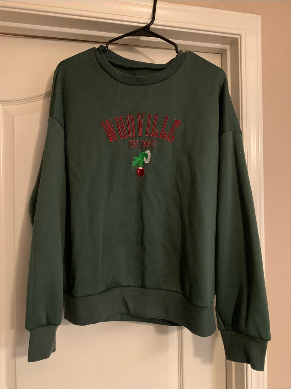 SHEIN Dark Green Whoville Embroidered Crewneck Sweatshirt